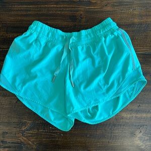 Lululemon hotty hot shorts 4 inch